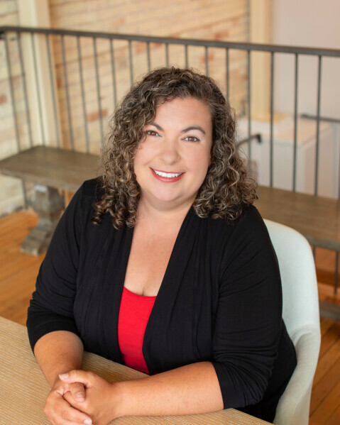 Amanda Theodoran Photo