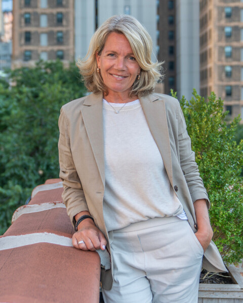 Annika Valdiserri Photo