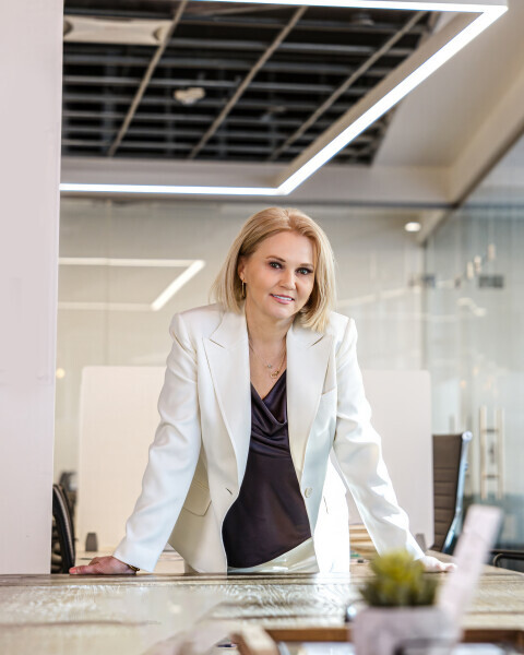 Antonela Partalis Photo