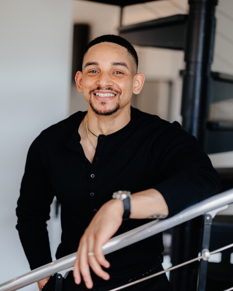 Cameron Harris Photo