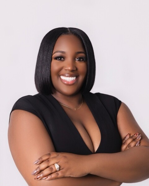 Ebony Lancaster Photo