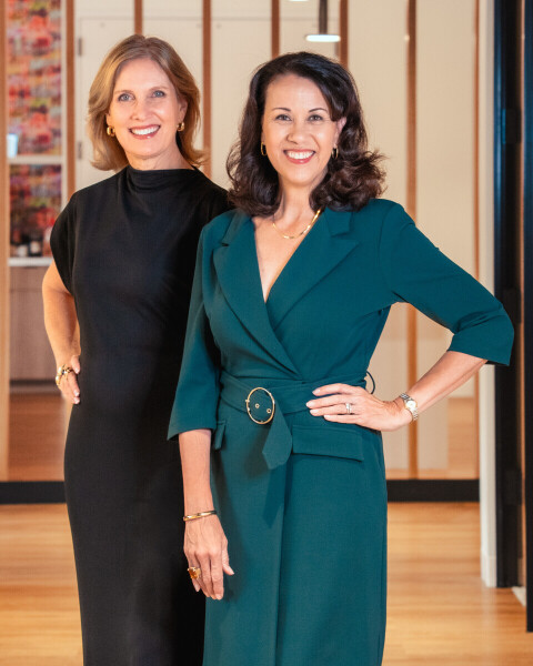 Juul-Hansen + Lee Team Photo