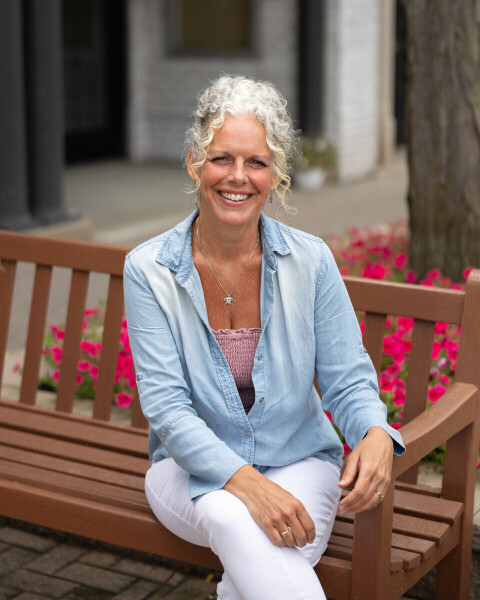 Kelli Walinske Photo