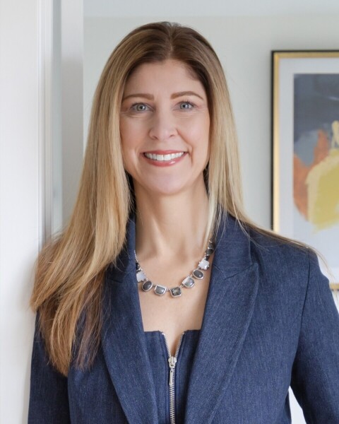 Lori Johanneson Photo