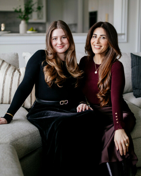 Nikki Nabi Team Photo