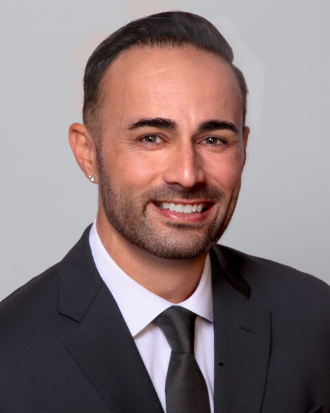 Raymond J Vazquez Photo