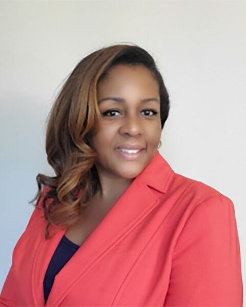 Sherine Burnett Photo