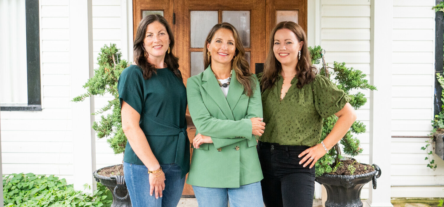 The Lauren Kolazas Group Photo