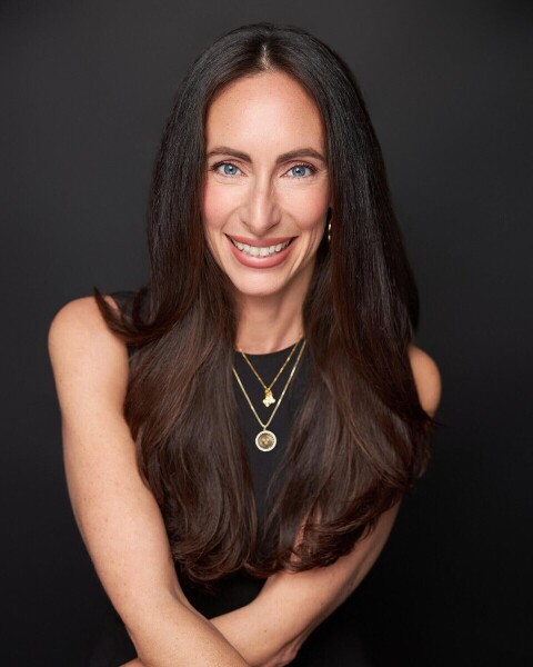 Vanessa Segovia Photo