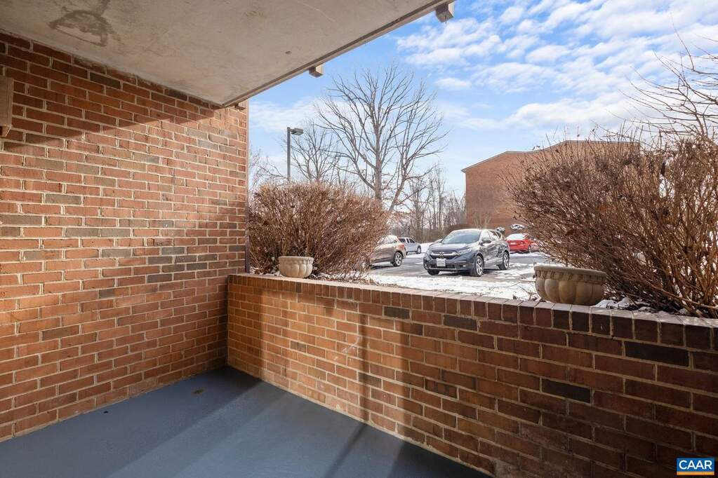 113 Turtle Creek Rd 4, Charlottesville, VA 22901 MLS 648877 RLAH