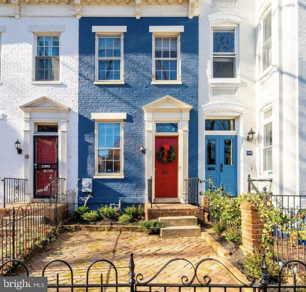211 3rd Street Se, Washington, DC 20003 MLS DCDC2122212 RLAH