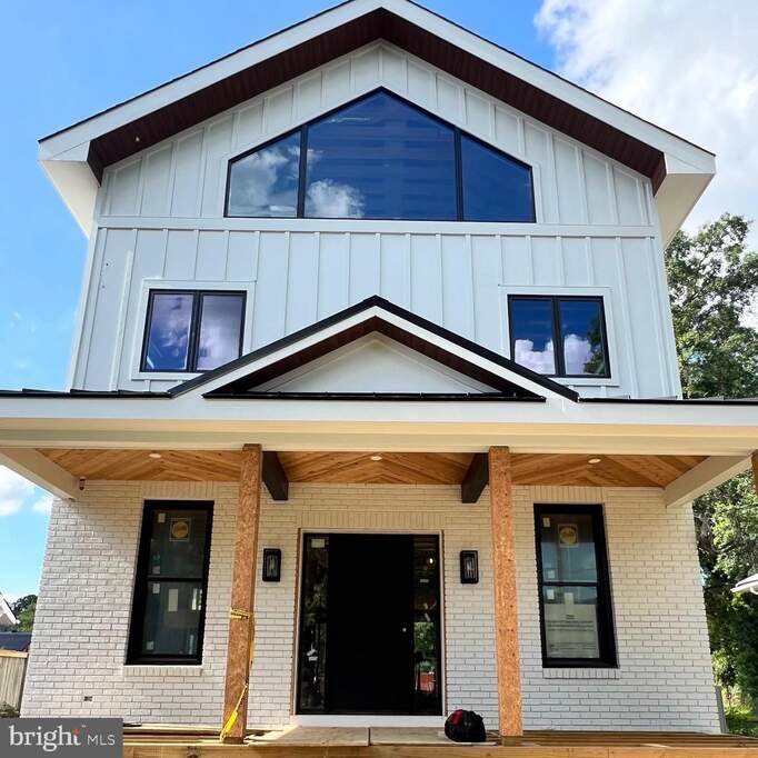 3012 Channing Street Ne