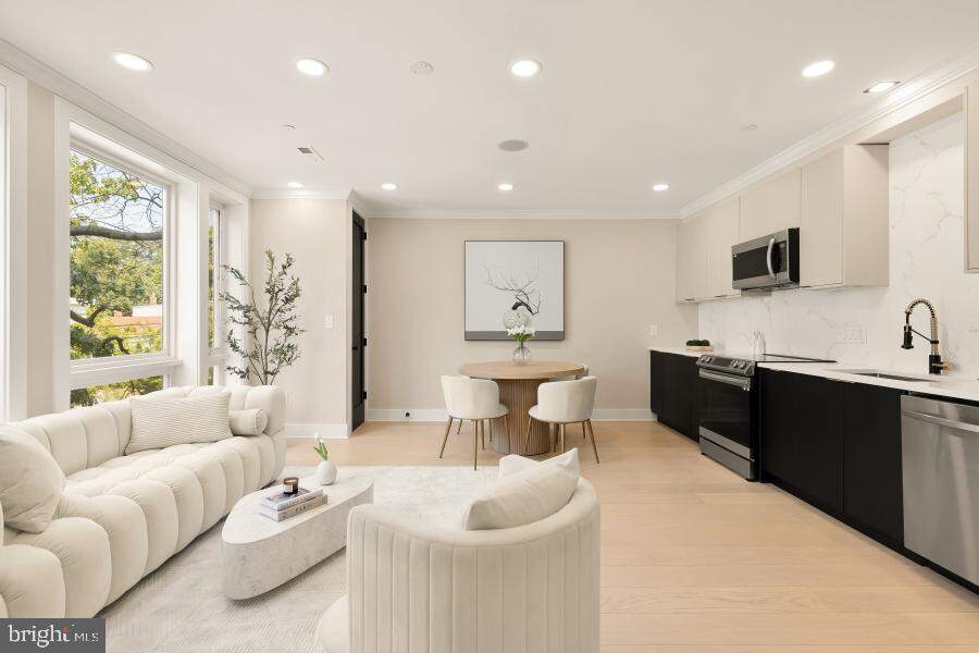 2305 Nicholson Se #202, Washington, DC 20020 - View 4