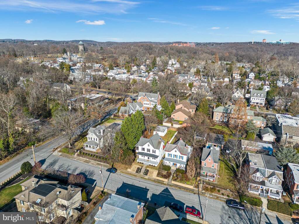 2425 W 16th Street, Wilmington, DE 19806 MLS DENC2055714 RLAH