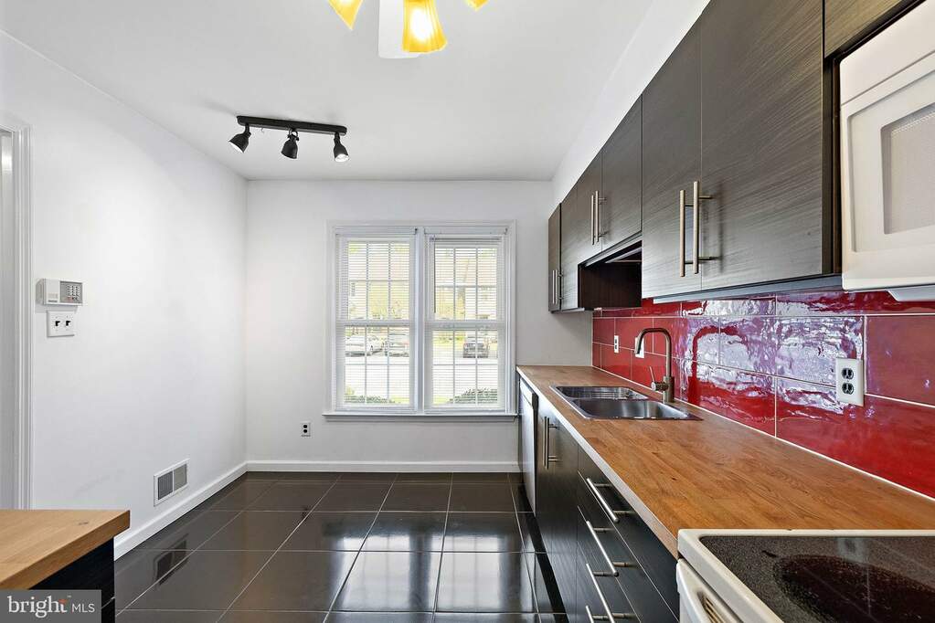 426 Briarcreek Drive, Hockessin, DE 19707 MLS DENC2059926 RLAH