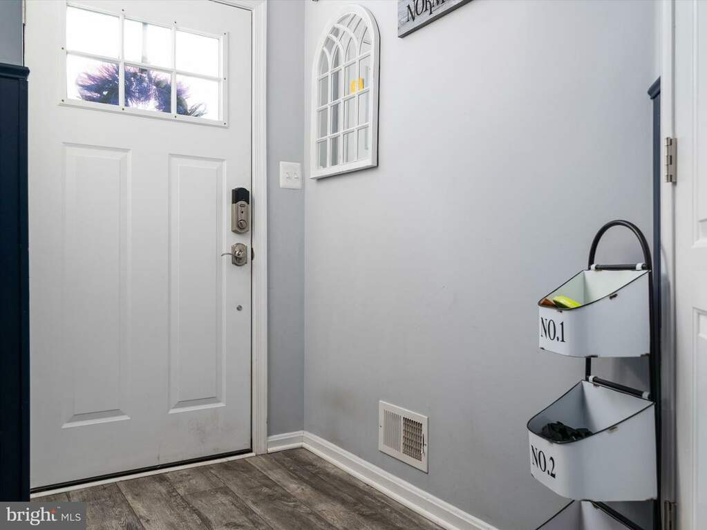 1306 Creekland Court, Stoney Beach, MD 21226 MLS MDAA2074682 RLAH properties