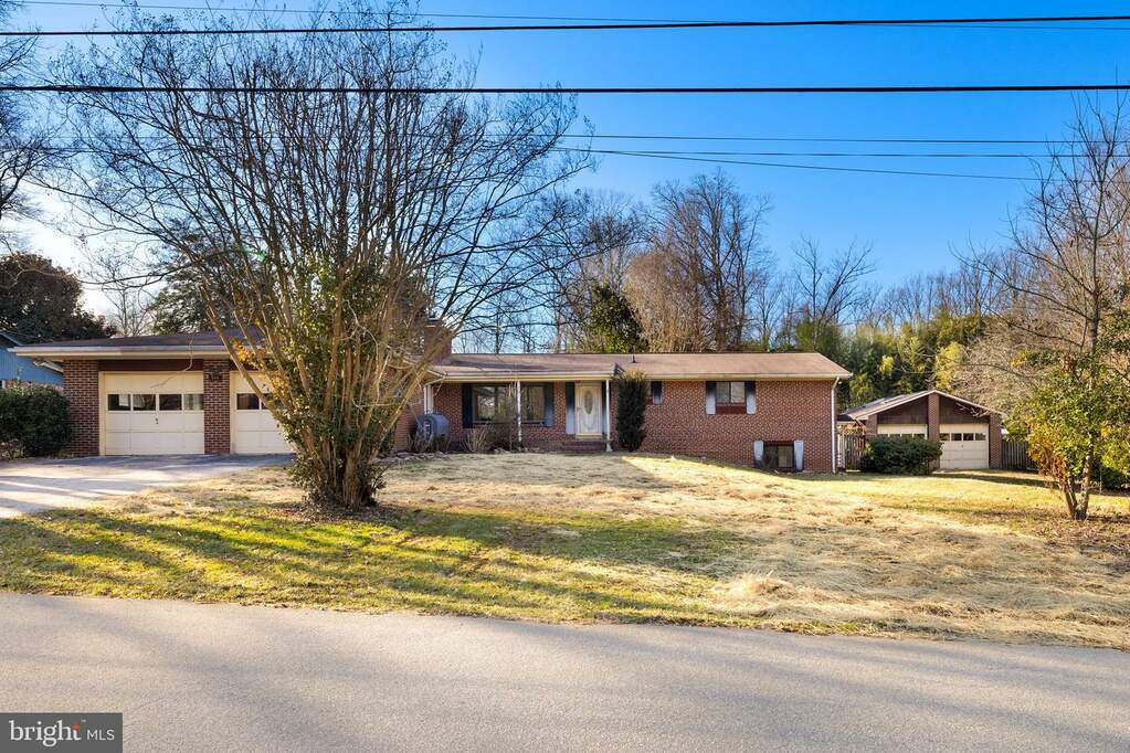 564 Second Street, Gambrills, MD 21054 MLS MDAA2077924 RLAH