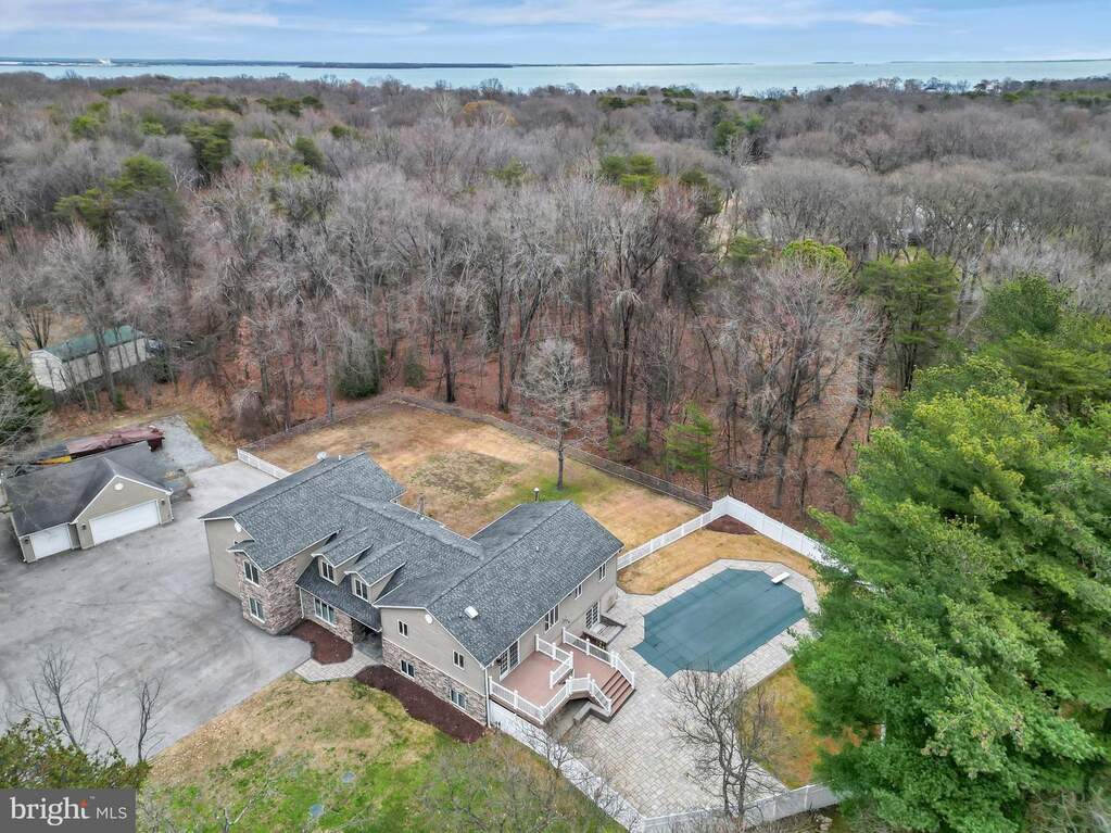 7715 Paradise Beach Road, Pasadena, MD 21122 - View 3