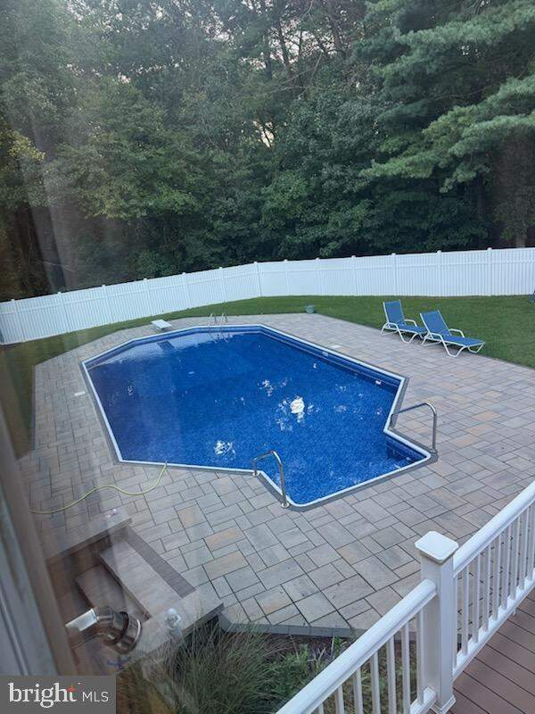 7715 Paradise Beach Road, Pasadena, MD 21122 - View 4