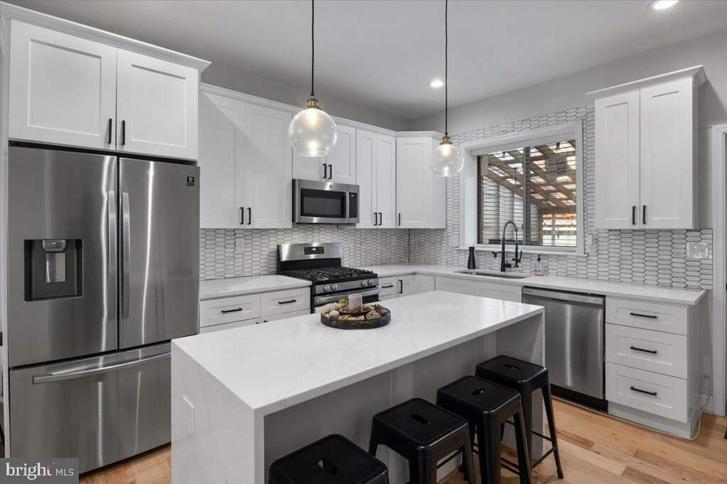 2312 Ashland Avenue, Baltimore, MD 21205 | MLS# MDBA2114528 | RLAH ...