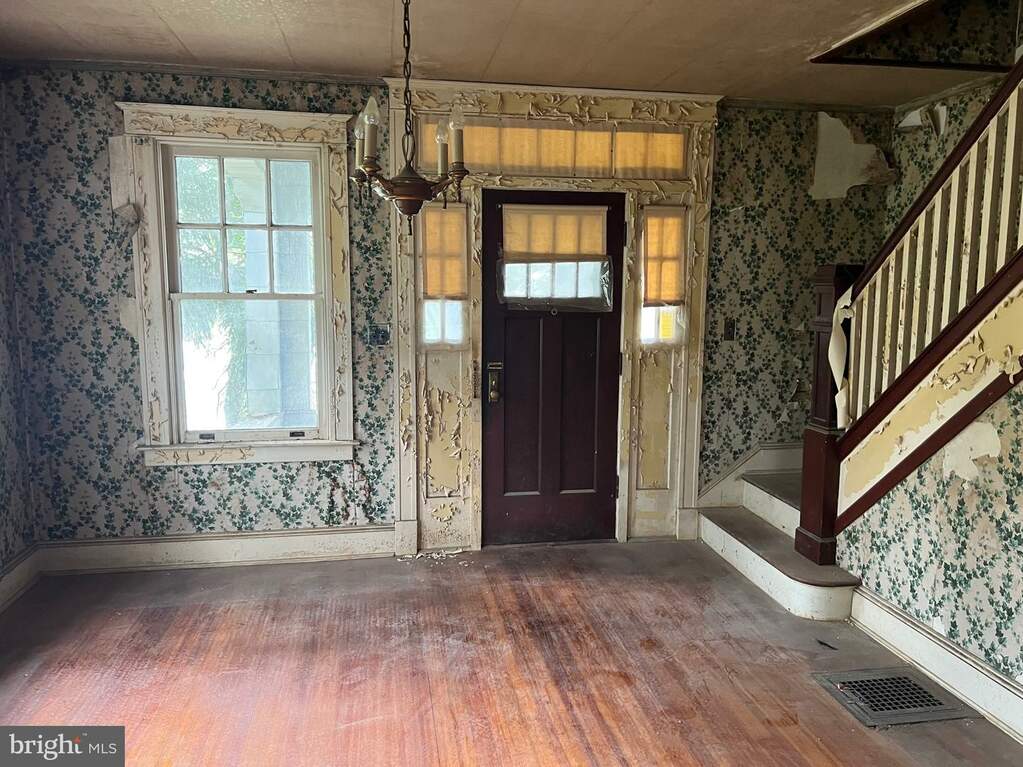 3401 Glenmore Avenue, Baltimore, MD 21214 MLS MDBA2122178 RLAH