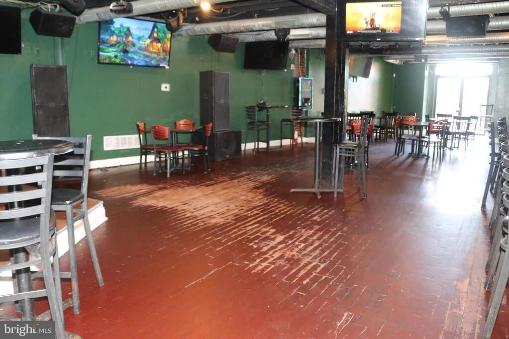 6700 German Hill Road, Baltimore, MD 21222 - More