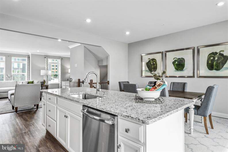 Kloman St & Waterview Ave #MOZART 3 ST URBAN, Baltimore, MD 21230 - More