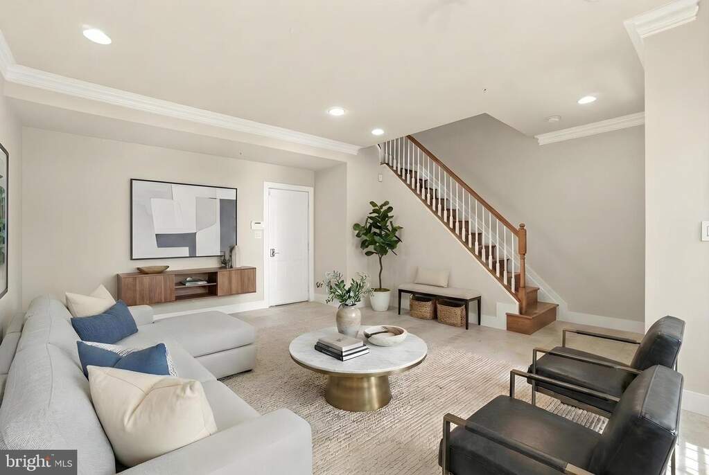 2612 Lighthouse Lane, Baltimore, MD 21224 - View 3
