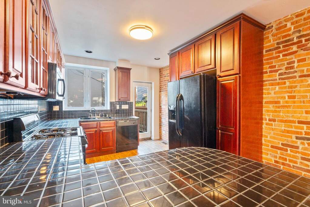 1407 Webster Street, Baltimore, MD 21230 - More
