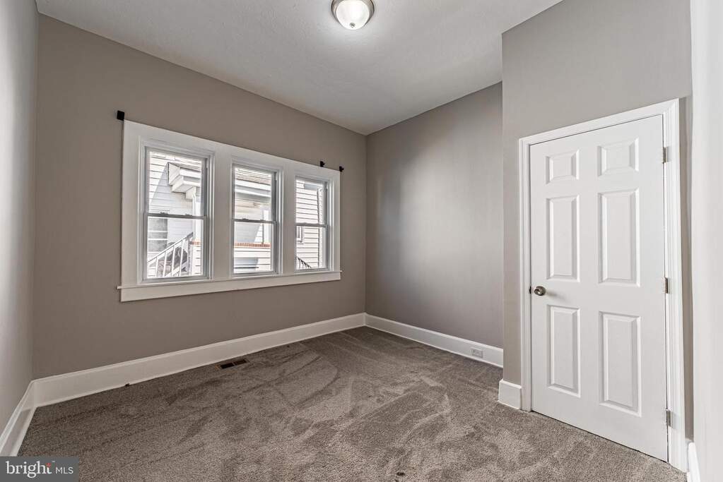1008 Walnut Avenue, Baltimore, MD 21229 - More