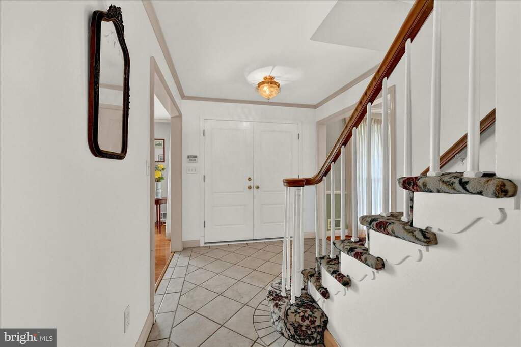 2200 Dulaney Valley Road, Lutherville Timonium, MD 21093 MLS