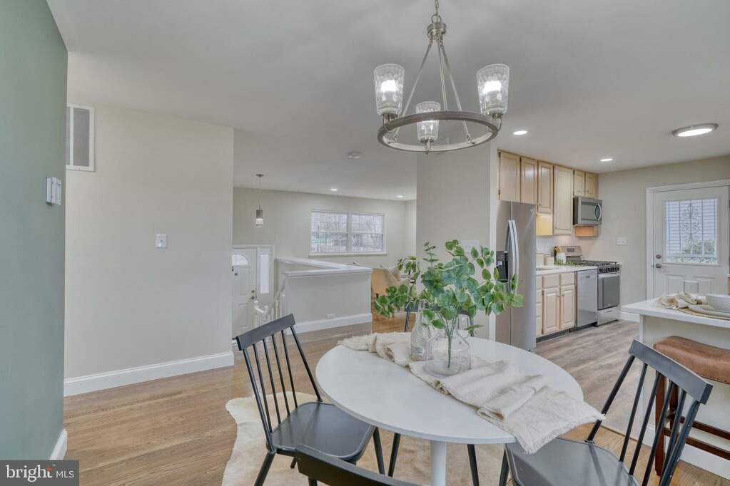 1303 Denbright Road, Catonsville, MD 21228 MLS MDBC2085204 RLAH