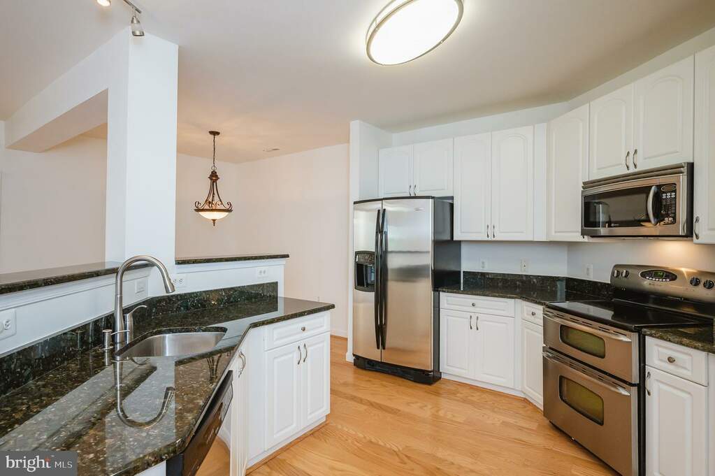 400 Symphony Circle 244D, Cockeysville, MD 21030 MLS MDBC2091426