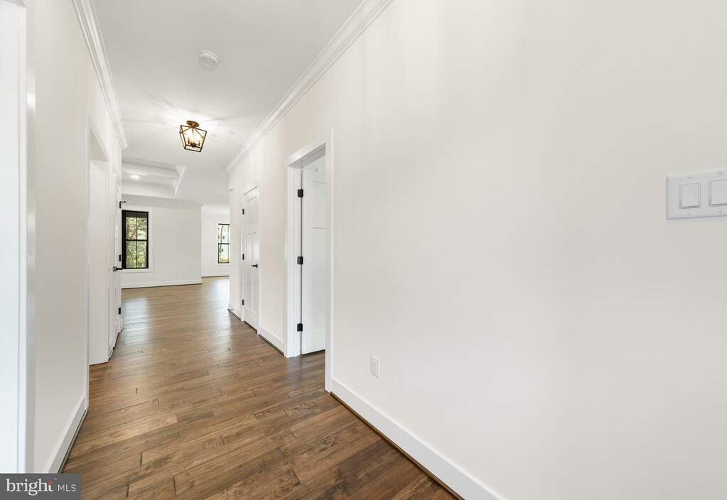 12190 Potomac View Drive, Newburg, MD 20664 MLS MDCH2029126 RLAH