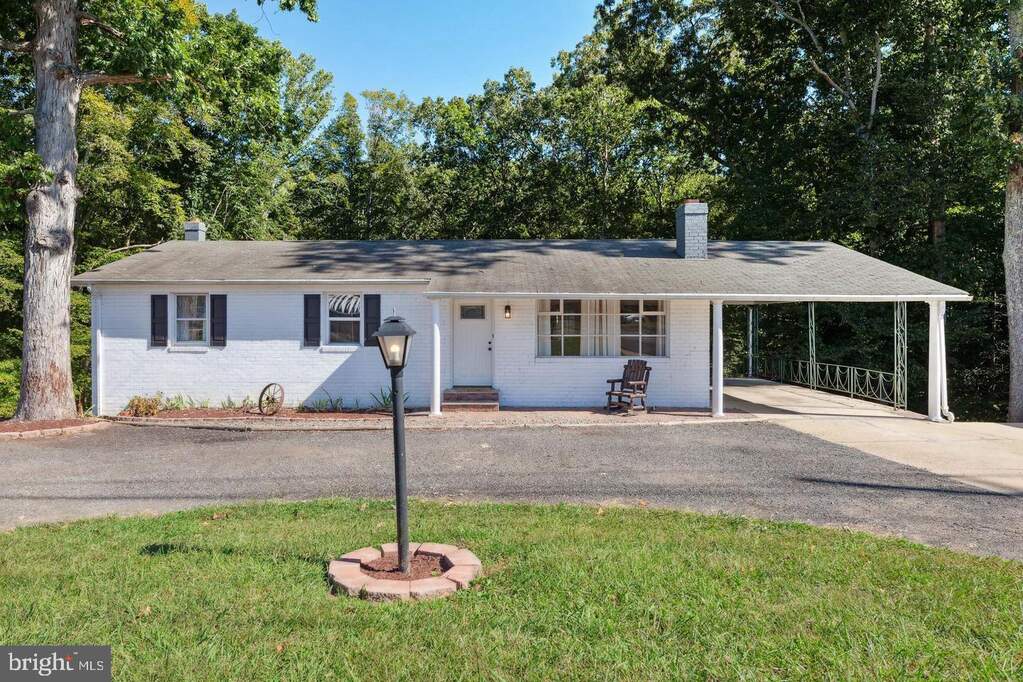 8802 port tobacco rd Rd, La Plata, MD 20646 8802 PORT TOBACCO ROAD, LA