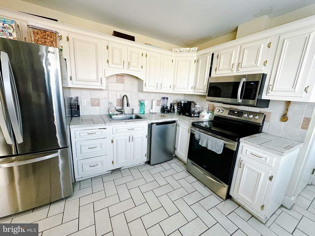 8901 Gloria Avenue, Middletown, MD 21769 MLS MDFR2044404 RLAH