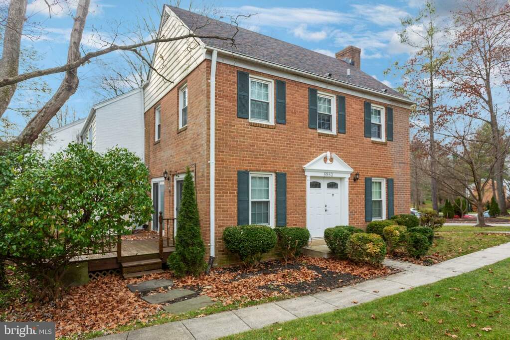 8983 Queen Maria Court, Columbia, MD 21045 MLS MDHW2035286 RLAH properties
