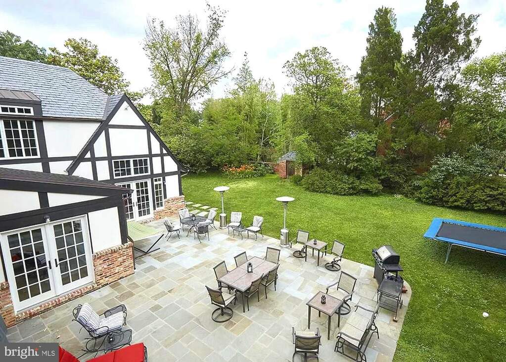 6009 Brookside Drive, Chevy Chase, MD 20815 MLS MDMC2112582 RLAH