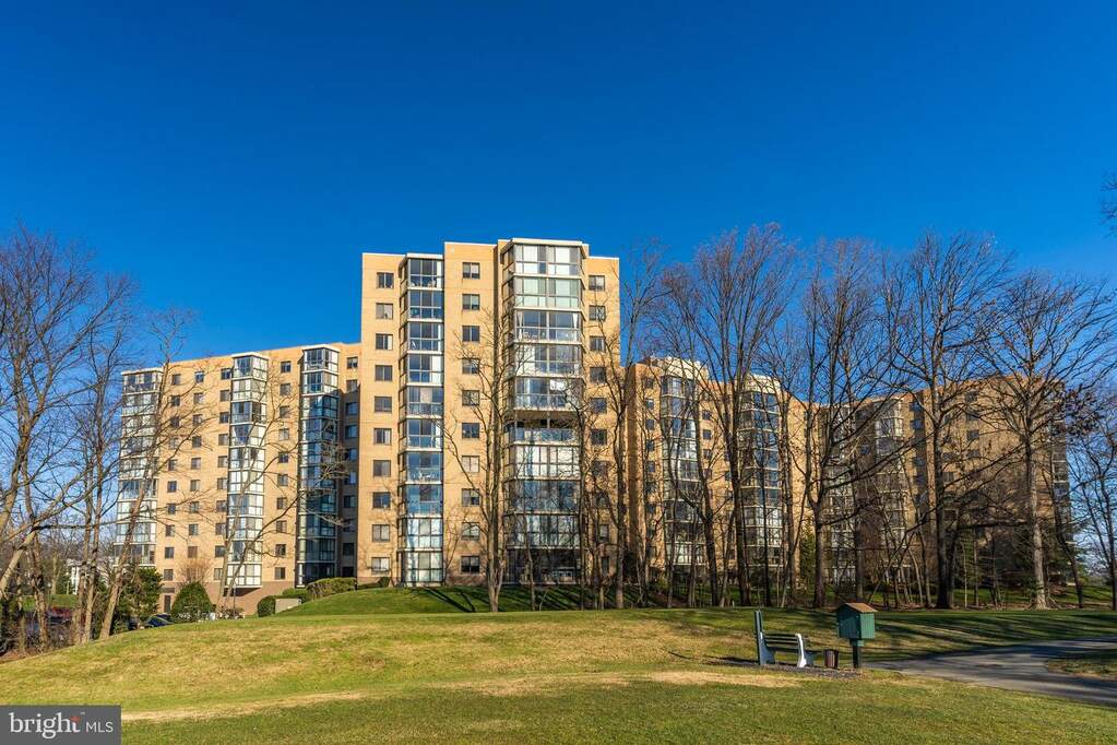 3310 N Leisure World Boulevard #931, Silver Spring, MD 20906