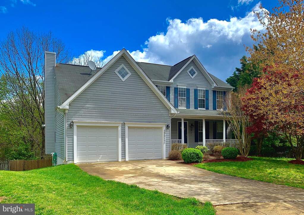 19917 Knollcross Drive