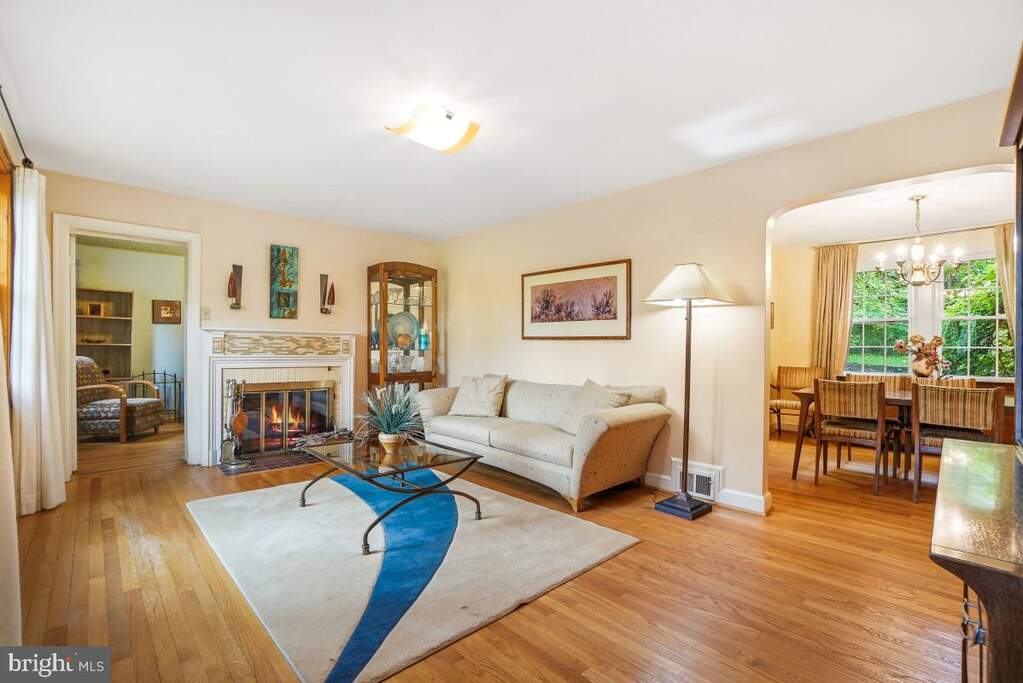 8318 Haddon Drive, Takoma Park, MD 20912 - View 3