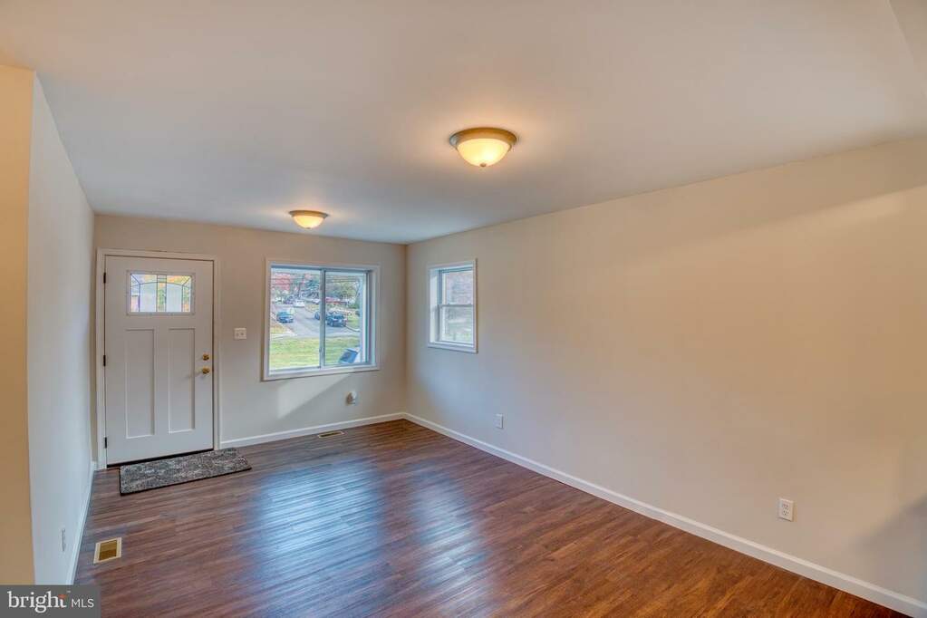 1607 Merrimac Drive, Hyattsville, MD 20783 MLS MDPG2099654 RLAH