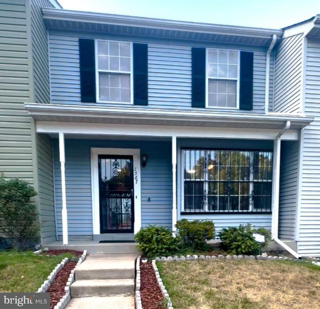 1567 Karen Boulevard