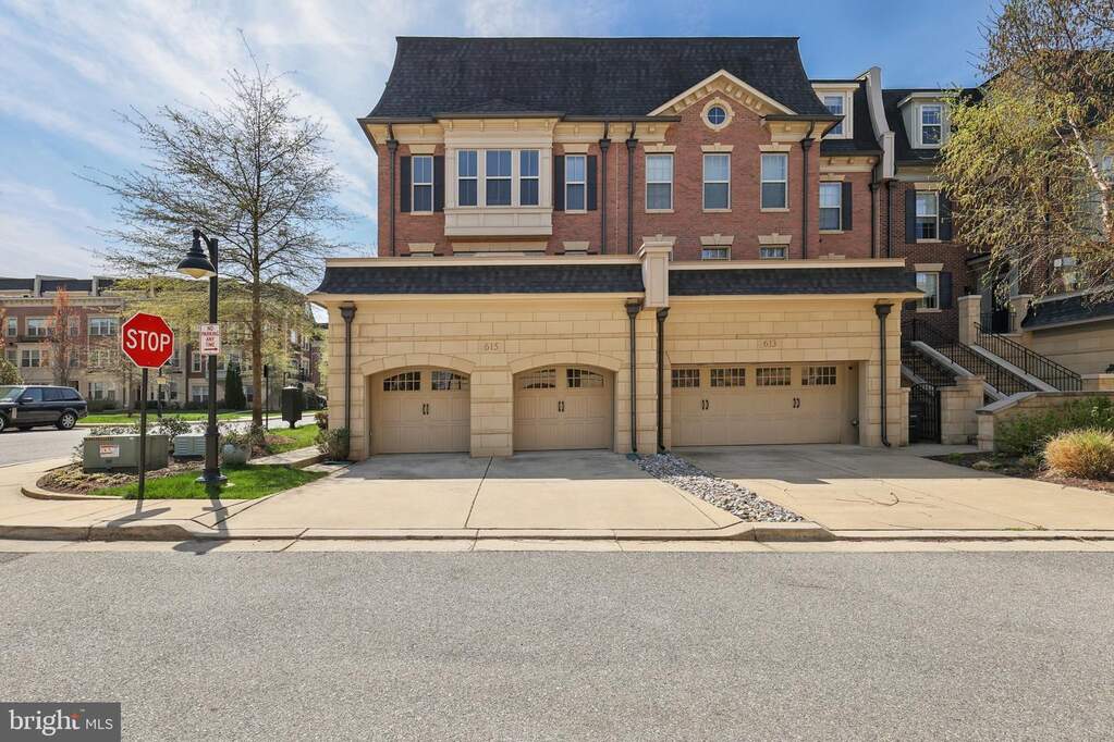 615 River Mist Drive, Oxon Hill, MD 20745, Oxon Hill