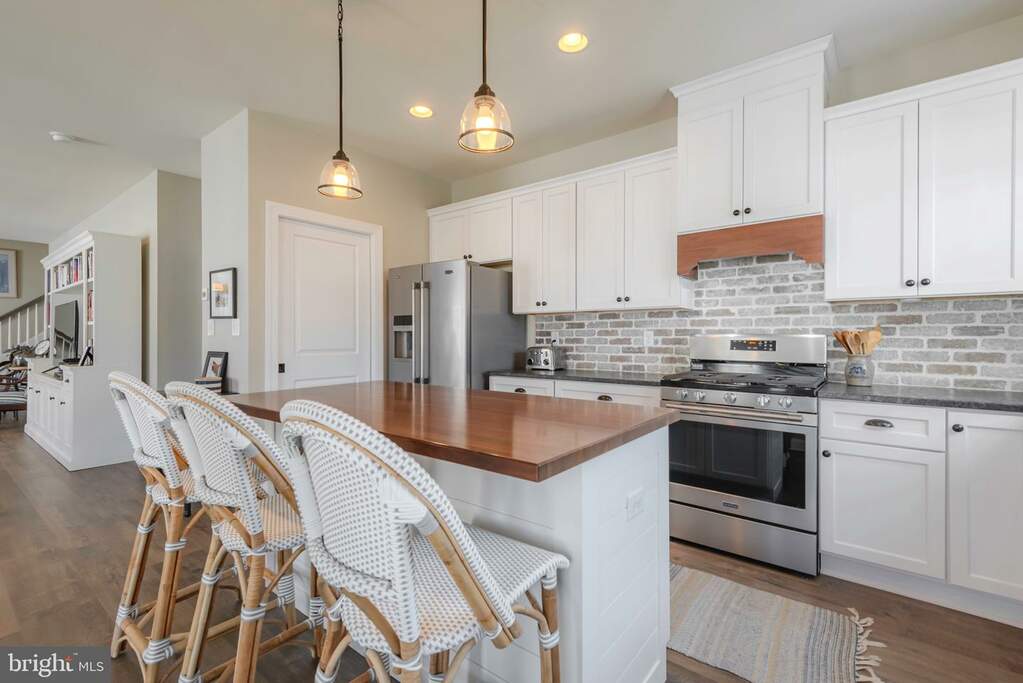 352 Topside Drive 229, Stevensville, MD 21666 MLS MDQA2009132