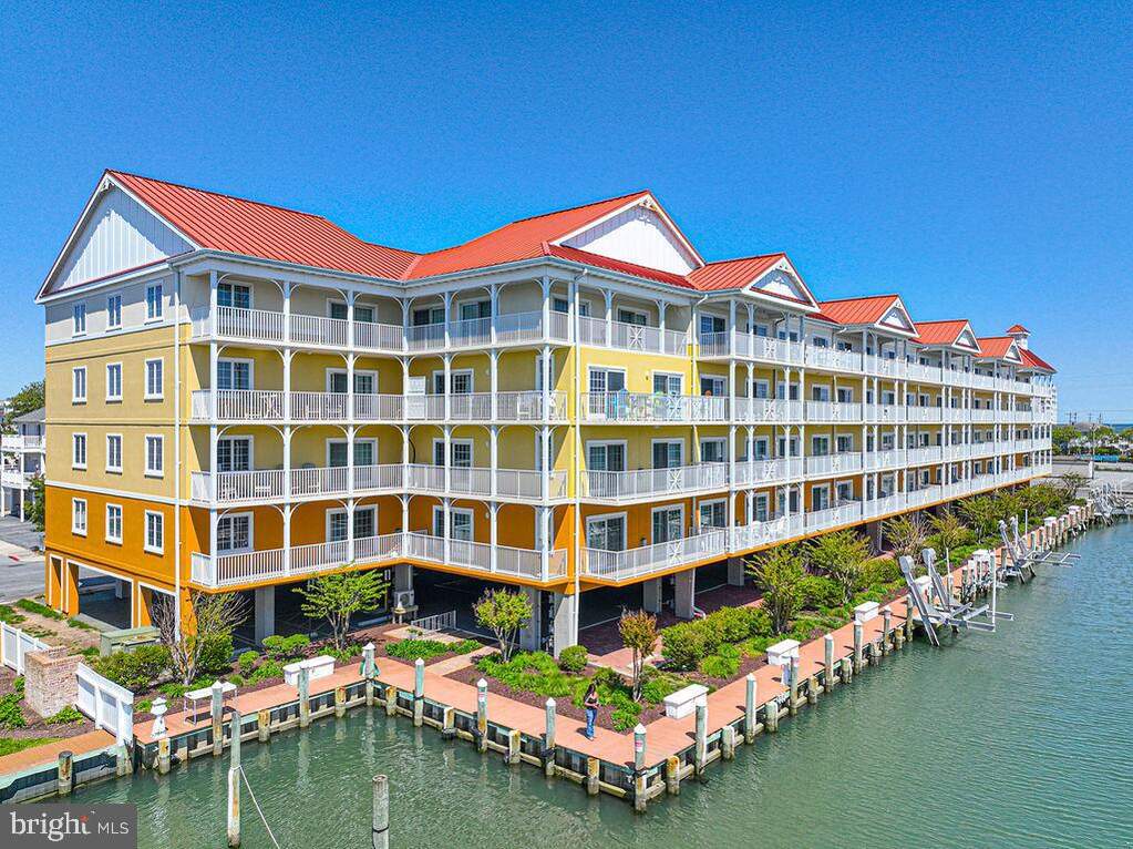301 14th Street #205, Ocean City, MD 21842