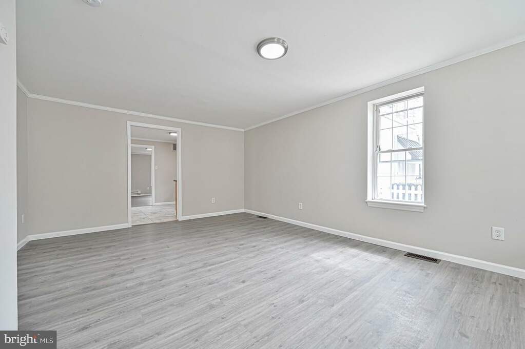 9 N 3rd Street, Hammonton, NJ 08037 MLS NJAC2012064 RLAH properties