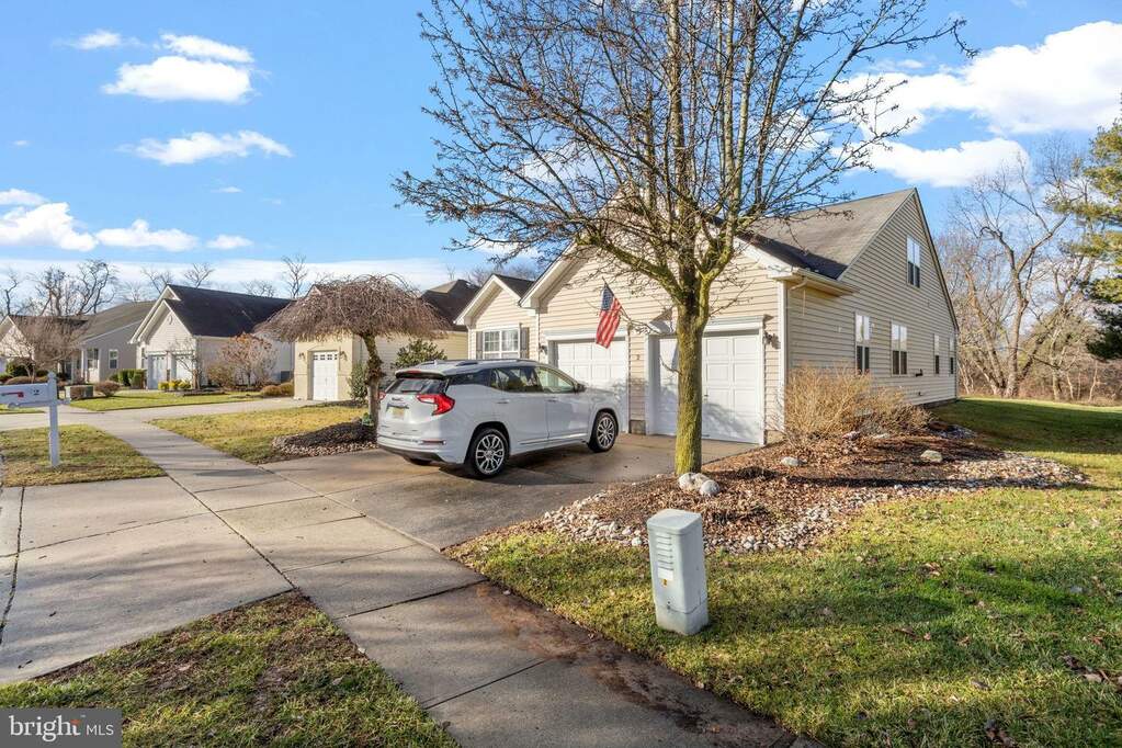 2 Fernbrooke Drive, Westampton, NJ 08060 MLS NJBL2058368 RLAH