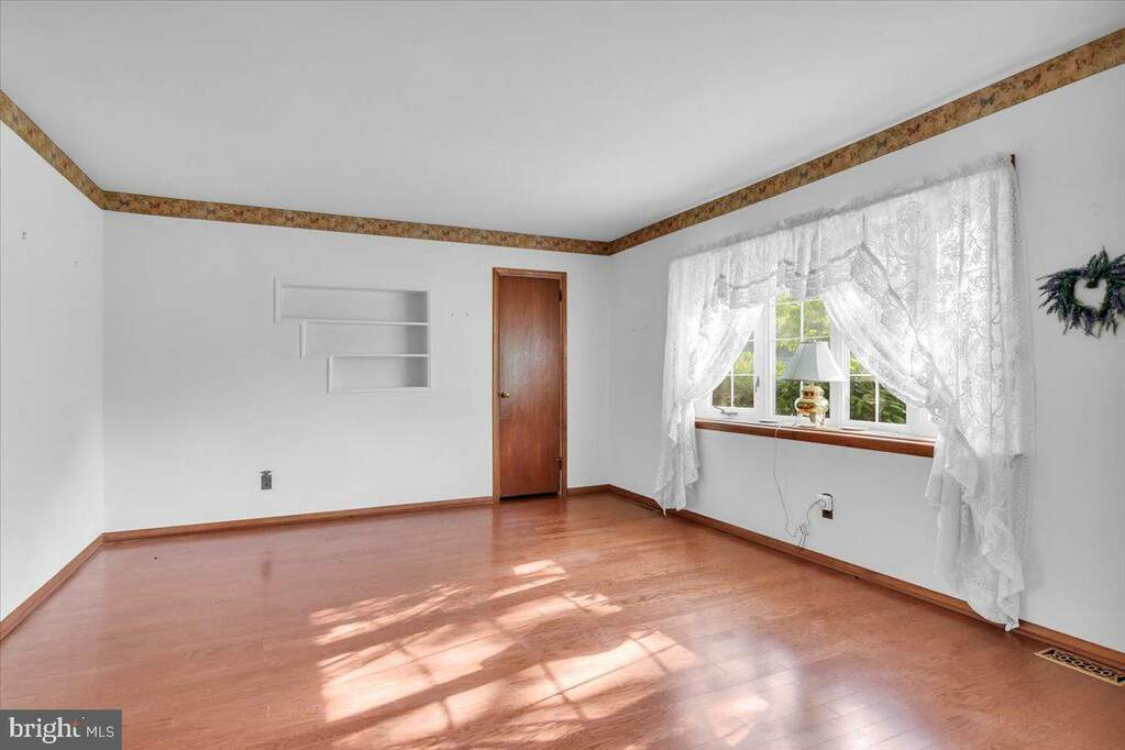 120 Ashurst Lane, Mount Holly, NJ 08060 MLS NJBL2066222 RLAH