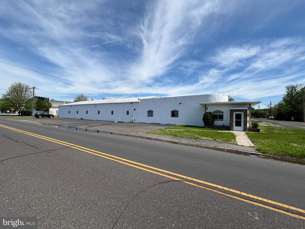 1600 Bannard Street, Cinnaminson, NJ 08077, Cinnaminson